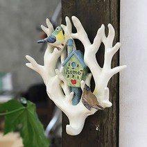 모던 레진 후크-버드 하우스, 화이트