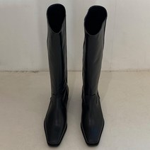 말로니크로쉐 Mid Length Boots MC 018