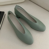 어바웃슈 엔디아로 말랑 가죽 펌프스