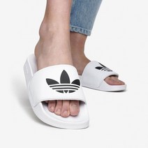 아디다스 주니어 여성 가볍고 편한 화이트 슬리퍼 스윔슈즈 물놀이신발 사무실화