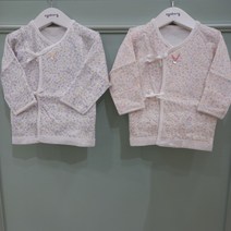 아가방 초특가 균일~ 국내생산 순면 무형광 배냇저고리~ 잔꽃무늬 디자인의 배냇저고리~꽃샘추위하는 가을 겨울 봄까지도 좋아요~~