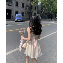 카라넥 2022 프렌치 첫사랑 러블리 스트랩 허리보정 등트임 걸스 홀터넥드레스 여성 여름 3759600219
