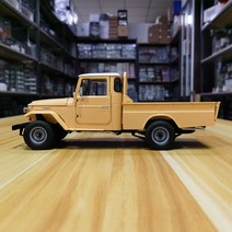 쿄쇼 1:18 Land Cruiser Toyota LC40 자동차 모형 다이캐스트, 베이지