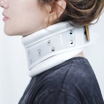 라인벨라 의료용 목 보호대, M