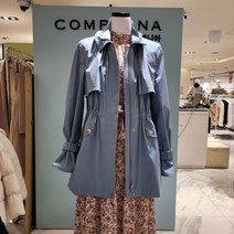 살짝 올라오는 이중카라 디자인이 목을 부드럽게 감싸주고 간절기 부는 찬바람을 막아주어 보온성 또한 좋은 캐주얼 무드의 필수 아우터﻿***허리스트링 야상점퍼***