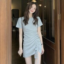 다잇템 여자 잔주름 라운드 반소매 쁘띠 민무늬 원피스
