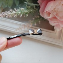 유럽풍 체크 포인트 미니리본 실핀