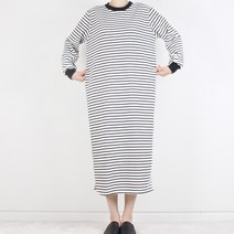 마켓메이트 스트라이프 긴팔 박시 롱 원피스 단가라 오버핏 루즈핏 빅사이즈