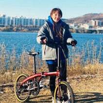 벨로샵 콘스탄틴 아이코닉 접이식 7단 미니벨로 자전거 폴딩 여성용 티티카카 포르코 디스크브레이크 20인치, 화이트