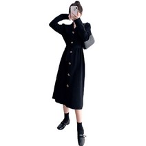 데이홀릭 V넥 도톰단추 롱 니트원피스