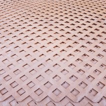 PVC 래티스 고급형 4x1200x2400mm 브라운 (정사각형 간격 30x30) 라티스