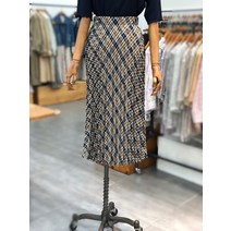 써스데이아일랜드 체크 플리츠 밴딩 스커트 t226msk140