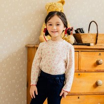 슈슈샤샤 베어 티셔츠