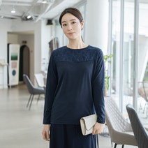 엄마옷 모슬린 레이스 라운드 긴팔 티셔츠 TS302051마담 미시옷 50대 중년여성의류 60대 엄마옷 빅사이즈 할머니옷 여성옷