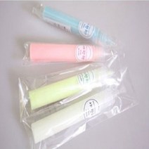 야광 테코수성펜(빛을 충분히 받아야 야광효과가 있습니다), white
