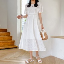 화이트폭스 퓨어펀칭레이스백스트랩롱원피스