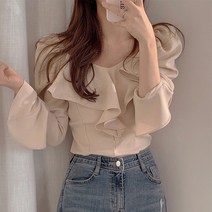 [랜덤플레이]가슴 프릴 스퀘어넥 소매 트임 블라우스