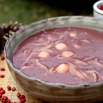 차밭골 팥칼국수 밀키트 김치 겉절이 기본제공 국산팥100% 팥죽 팥옹심이 새알 새알심 반조리, 추가없음