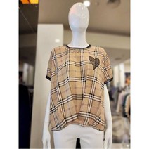 [마이티지] NC엑스코 밑단 꼬임 하트 블라우스 MN2BL503DBGFF