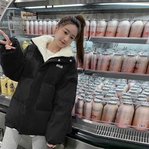양면 패딩은 따뜻하고 편안합니다