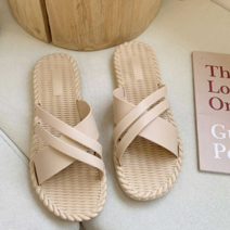 여성 비치 패션 코디 신발 편한 신혼 여행 슬리퍼