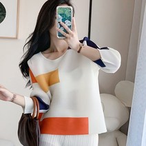 에이주미 스틱컬러 플리츠 블라우스