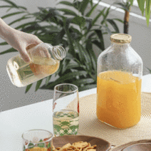 플라라 델몬트 유리병, 델몬트 훼미리 쥬스병 사각 1.5L