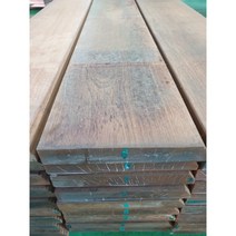 바나나목재 멀바우 통원목 계단재 40Tx300x3600mm 계단판 목재 실내외 사용가능