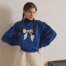 [천삼백케이] [벰버] RIBBON PRINT SWEATSHIRT(BLUE)