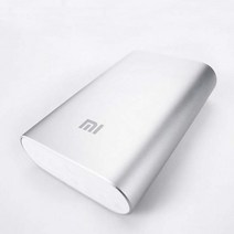 더 작아진 샤오미보조배터리10000mAh(5핀 실버색상)