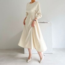 앵콜스제이 / 청순 라운드넥 핀턱 뒷밴딩 A라인 롱 원피스