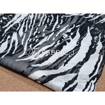 패브릭제이 흑백구름 물결 주름 사틴 번아웃 원단 FJ-262