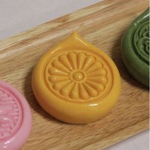 아로마팩토리 떡 절편 실리콘 몰드 국화꽃, 핑크색
