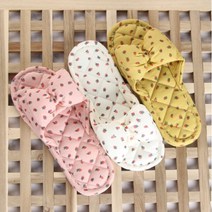 딸기 리본 발망치 쿠션 푹신한 층간소음방지 어린이집 교사 실내화 거실화 슬리퍼, 아이보리, 위너잡힘_아이보리