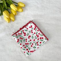 [미스블혹] 2021 SS 시즌 레이스 플라워 면 손수건