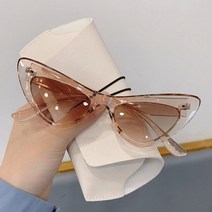 여성을 위한 패션 고양이 눈 선글라스 유행 최신 개성 인 그물 빨간 안경 UV400 야외 거리 가게
