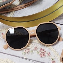 뿔테 틴트 반투명 렌즈 선글라스 1P 브라운