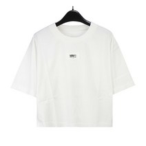 [MM6 MAISON MARGIELA] 로고 라벨 반팔 티셔츠 S52GC0236 S2396