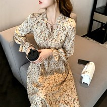 제이에프케이 나팔 소매 플라워 롱 원피스[AYN6OP293A]