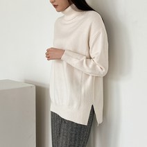 어반프랑 여성용 러스 옆트임 터틀넥 루즈핏 목폴라 언발 니트