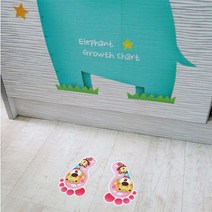 [RΘA] 조인컴퍼니 야광발바닥스티커 시리즈3 4종 택1 다용도 아기방꾸미기 팬시 아이 거실 놀이방꾸미기 도인테리어 ▷_β5243Ea, fβ_짝꿍기린F-166