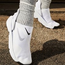 [국내매장판] 나이키 고 플라이이즈 여성 운동화 DR5540-102