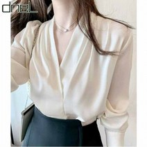 드넬 드넬 럽브이블라우스DWB24203A