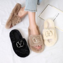 골드 큐빅 V로고 밍크 에코 퍼 슬리퍼 2.5cm