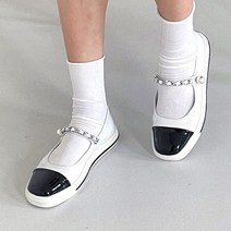 메리제인운동화 원피스에어울리는 연예인운동화
