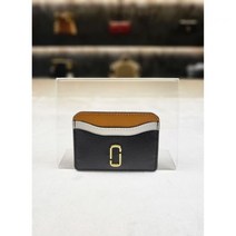 마크제이콥스 MARC JACOBS S144L01FA21 012 여성 스냅샷 카드지갑