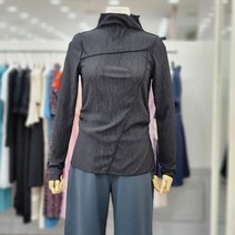 레니본 크링클 하이넥 티셔츠(RE21B9LT706VBK)