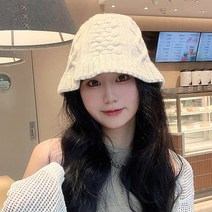 데일리비 부드러운 케이블 패턴 니트짜임 겨울 여자 벙거지 니트모자