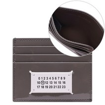 메종 마르지엘라 [메종마르지엘라] 22FW 여성 페이턴트 넘버 로고 카드지갑 (S56UI0214_P4986_T8031_22F)