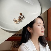 써지컬 귀걸이 D큐빅 악세서리 여성 여자 주얼리